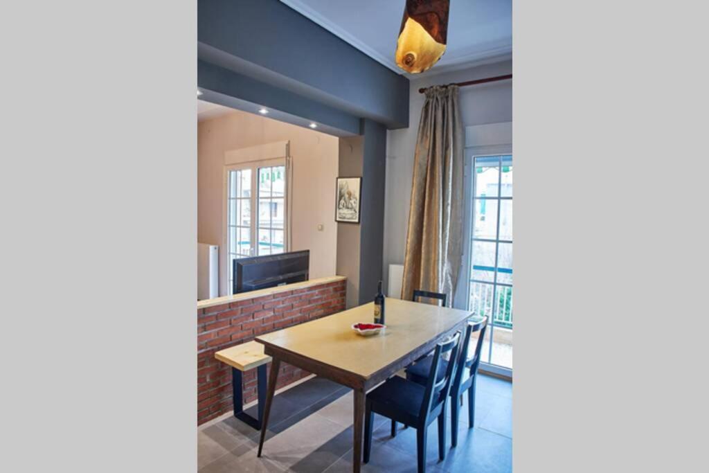Art Luxury Designer Apartment Drama Exterior photo